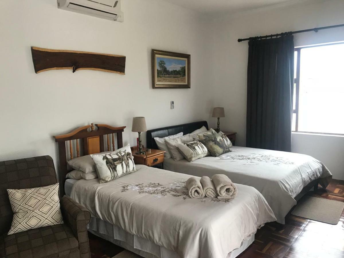 Towerzicht Guest House لاديسميث المظهر الخارجي الصورة