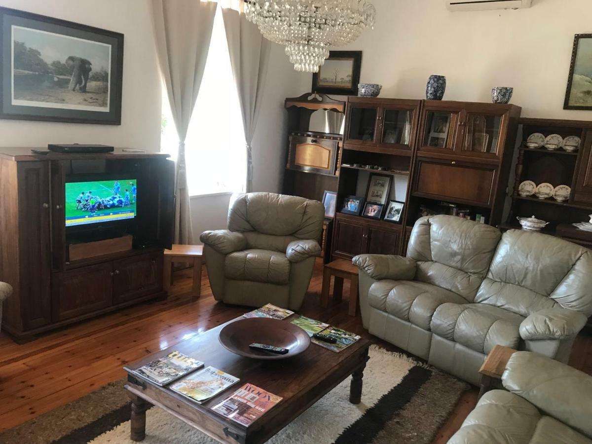 Towerzicht Guest House لاديسميث المظهر الخارجي الصورة
