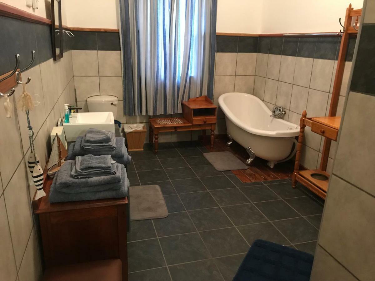 Towerzicht Guest House لاديسميث المظهر الخارجي الصورة